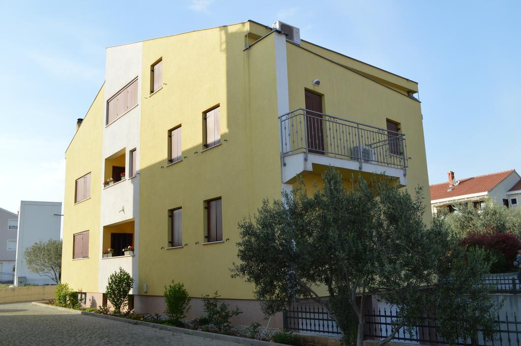 Apartments Vacanza ซาดาร์ ภายนอก รูปภาพ